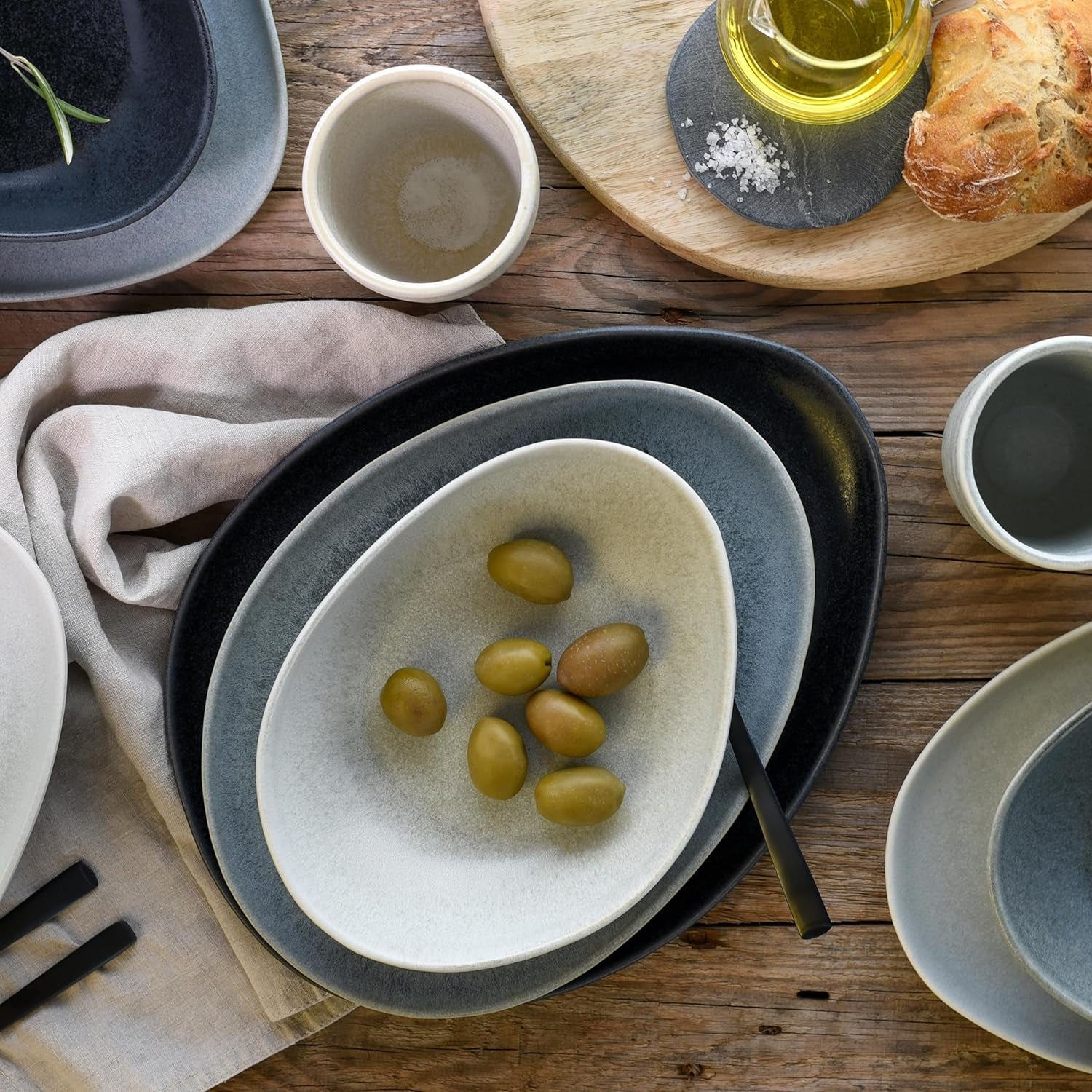 CreaTable, 22139, PIETRA-serien, 4-delt servisesæt til 4, tallerkensæt i porcelæn, tåler opvaskemaskine og mikroovn, fremstillet i Europa