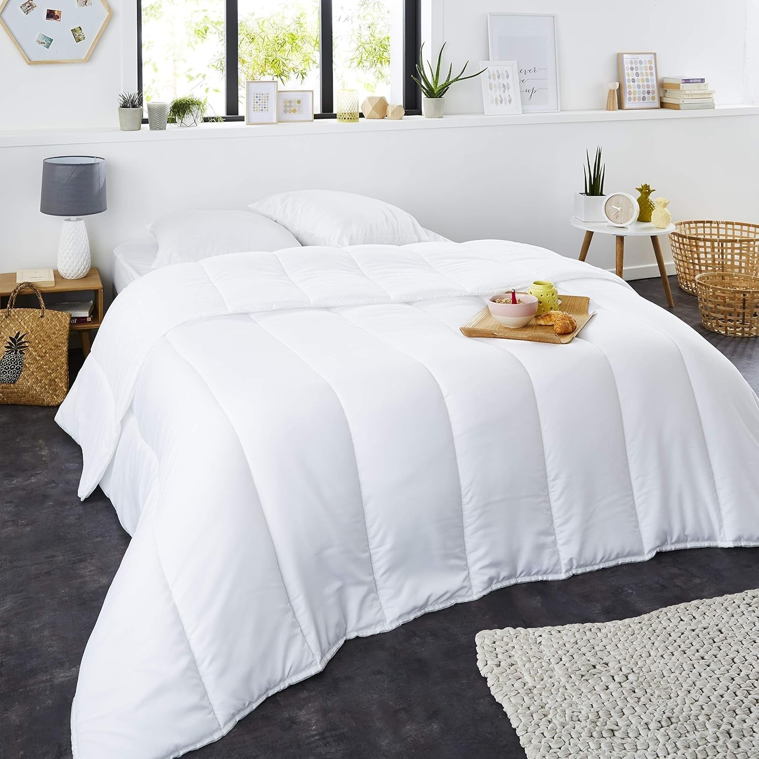SØD NAT - Sommerdyne 220G/M² | 140X200 cm | Tynd og let | Blødt og behageligt | Vaskbar | Dyne 100% mikrofiber Dyner og dyner Naty Shop 140X200 Cm