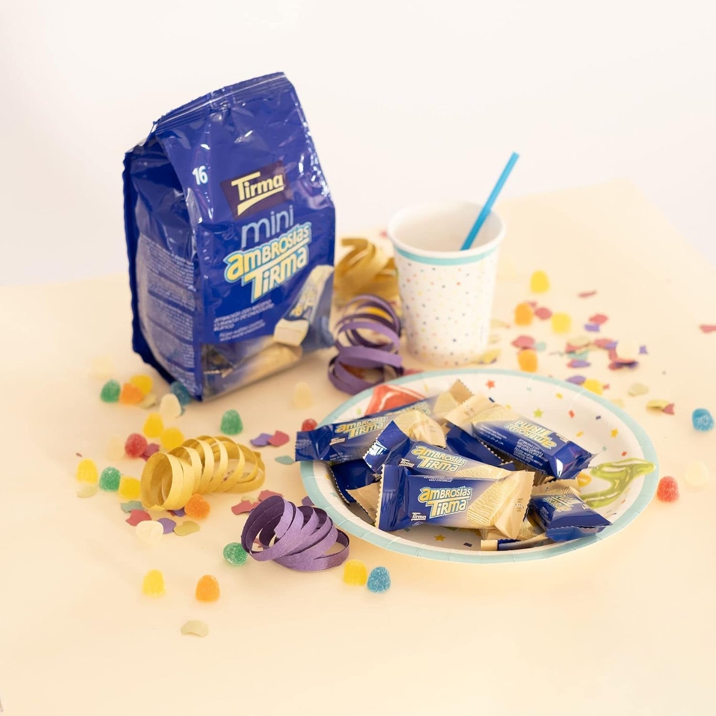 Tirma Mini hvid chokolade wafers | (16 enheder x 13,5 g), 216 g | Delikat cremefyld | Ikke-GMO | Velegnet til vegetarer | Individuelt pakket | Pakket snack
