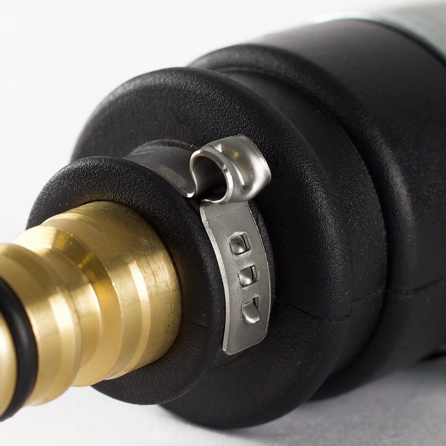 Push-fit vandhanetilslutning | Diameter 20-30 mm | Massiv messing | Sikker og holdbar | Sikker fastgørelse | Robust og korrosionsbestandig, sort/sølv/guld