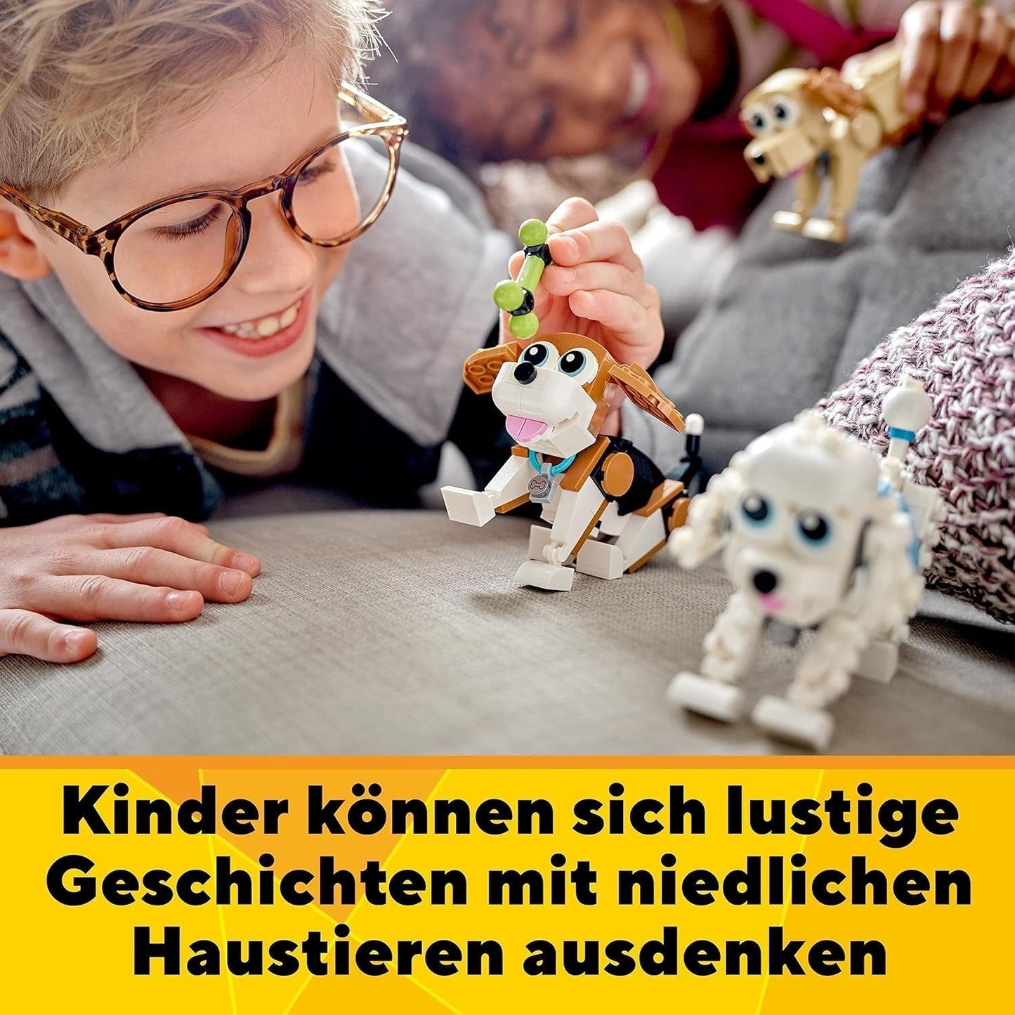LEGO 31137 Creator 3-i-1 sødt hundesæt med dyrefigurer Gravhund, mops, puddel og mere, Legetøj til børn på 7+, gave til hundeelskere Byggesæt Besuche den LEGO-Store