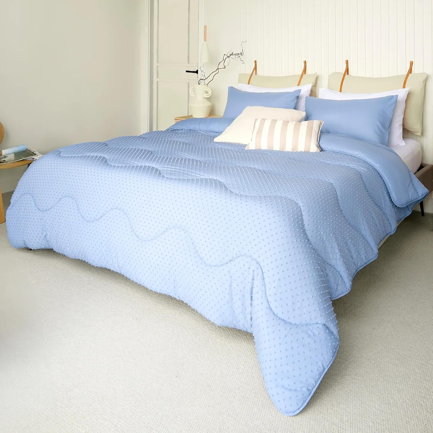 Night Lark Dyne Uden Betræk, 4,5 Tog, King Size, Tufted Dot Collection, Luksus sengetøj, Hypoallergenisk, Maskinvaskbar, Varmt Sand Naty Shop Dyner & Dyner Dusk Blue Super King Dyne Kun