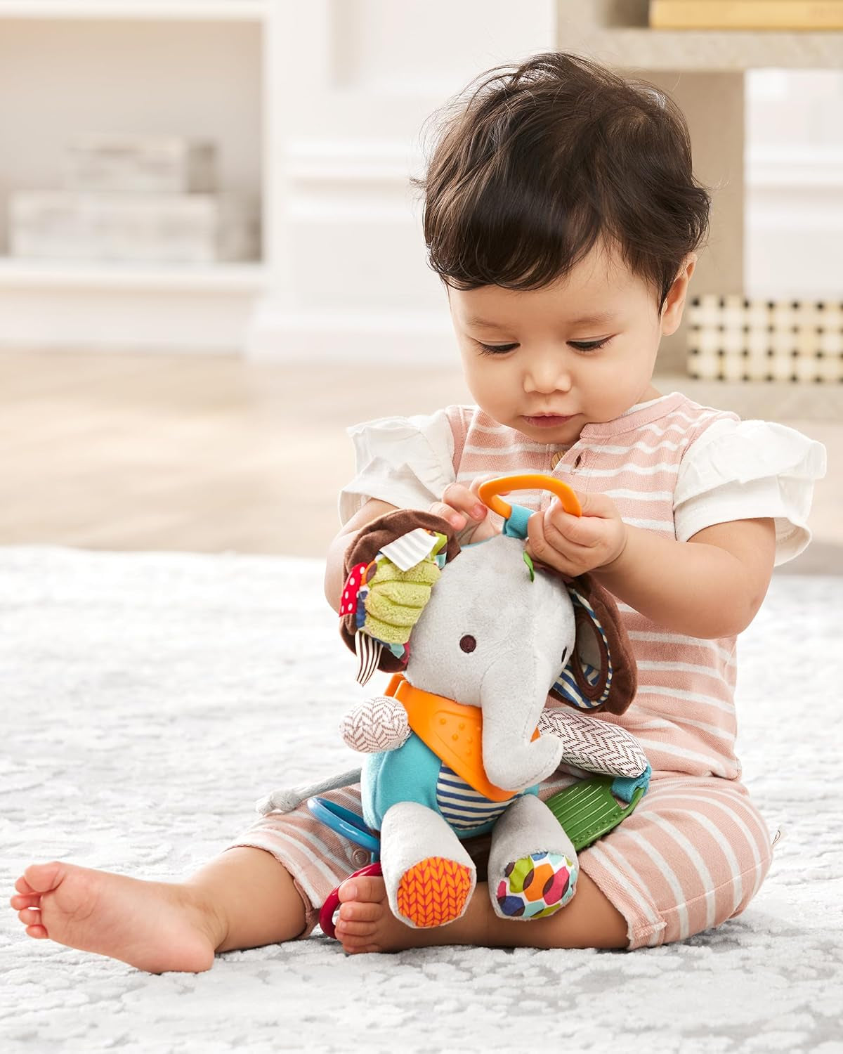 Skip Hop Bandana Buddies aktivitetslegetøj, blødt legetøj til babyer og børn, multifarvet, elefant babylegetøj Naty Shop