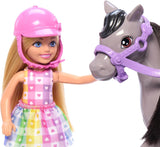 Barbie Chelsea og ponydukke og ponyer - Rid under leg for at sidde sikkert på hesten, lyserød sadel og stænger, inkluderer hjelm og sød plaidkjole, fra 3 år og opefter, HTK29 Naty Shop-dukker