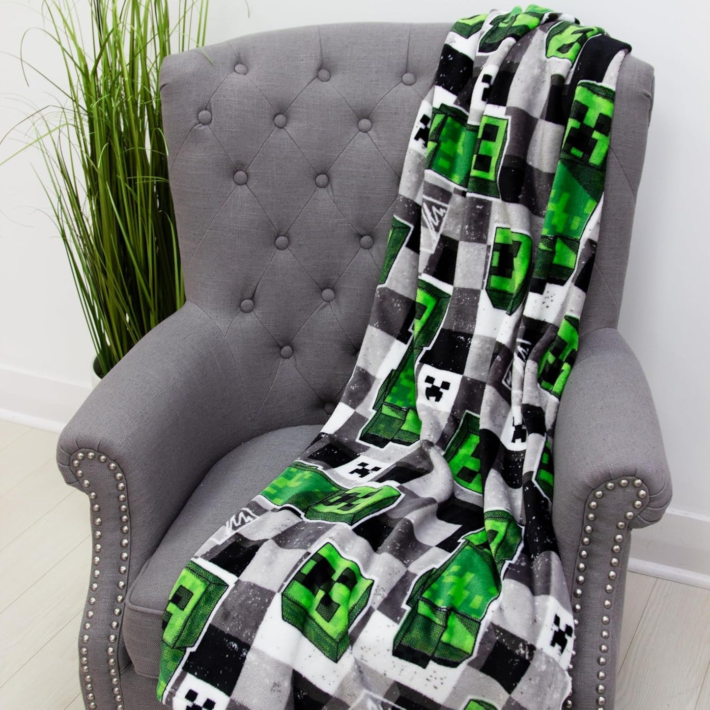 Character World Minecraft Official Fleece Tæppe | Scribble Design Vendbar 2 sider, Super blødt, varmt tæppe senge og tæpper Besuche den Character World-Store