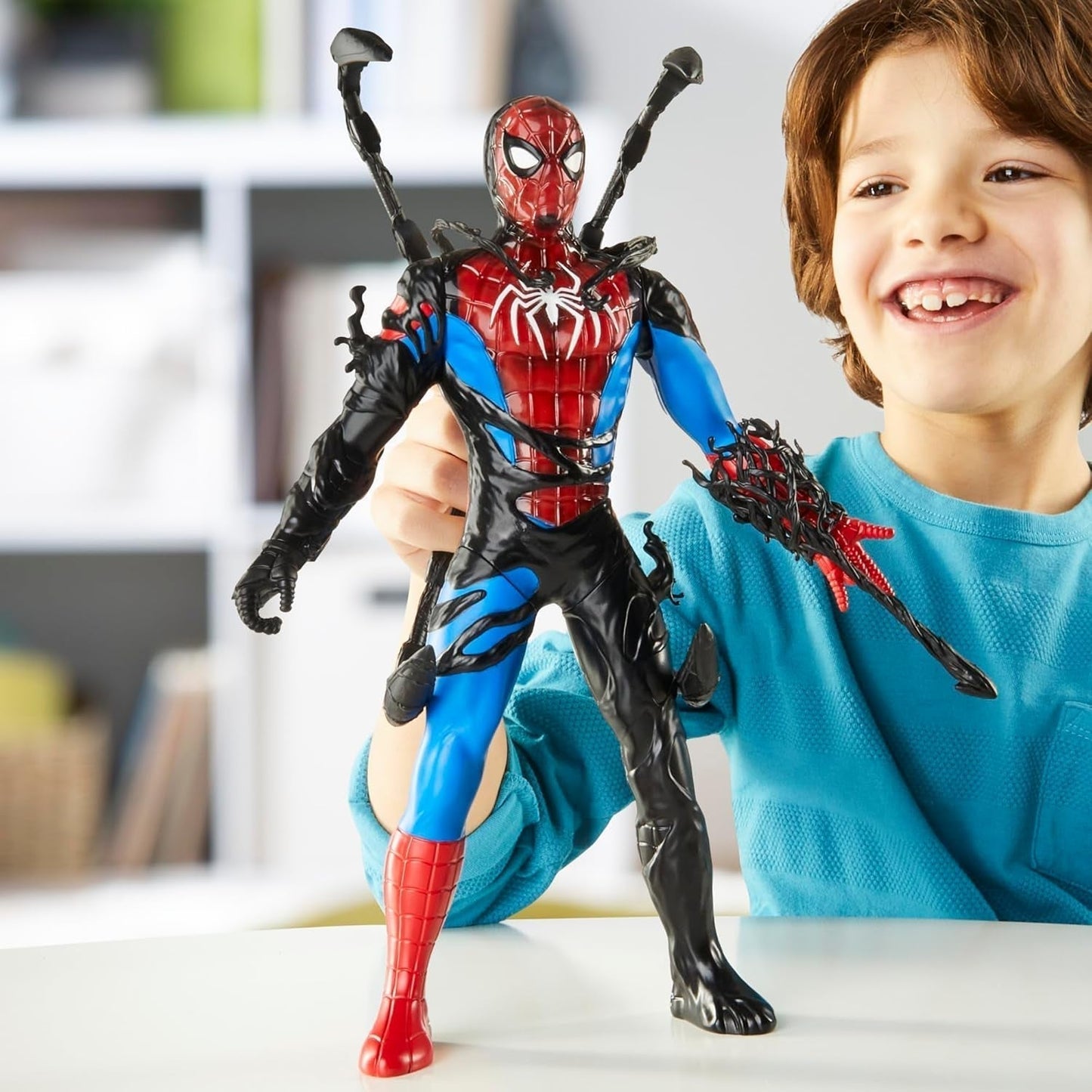 Marvel Spider-Man Venomversus Spider-Man Color Changer Actionfigur med tilbehør Actionfigurer Naty Shop