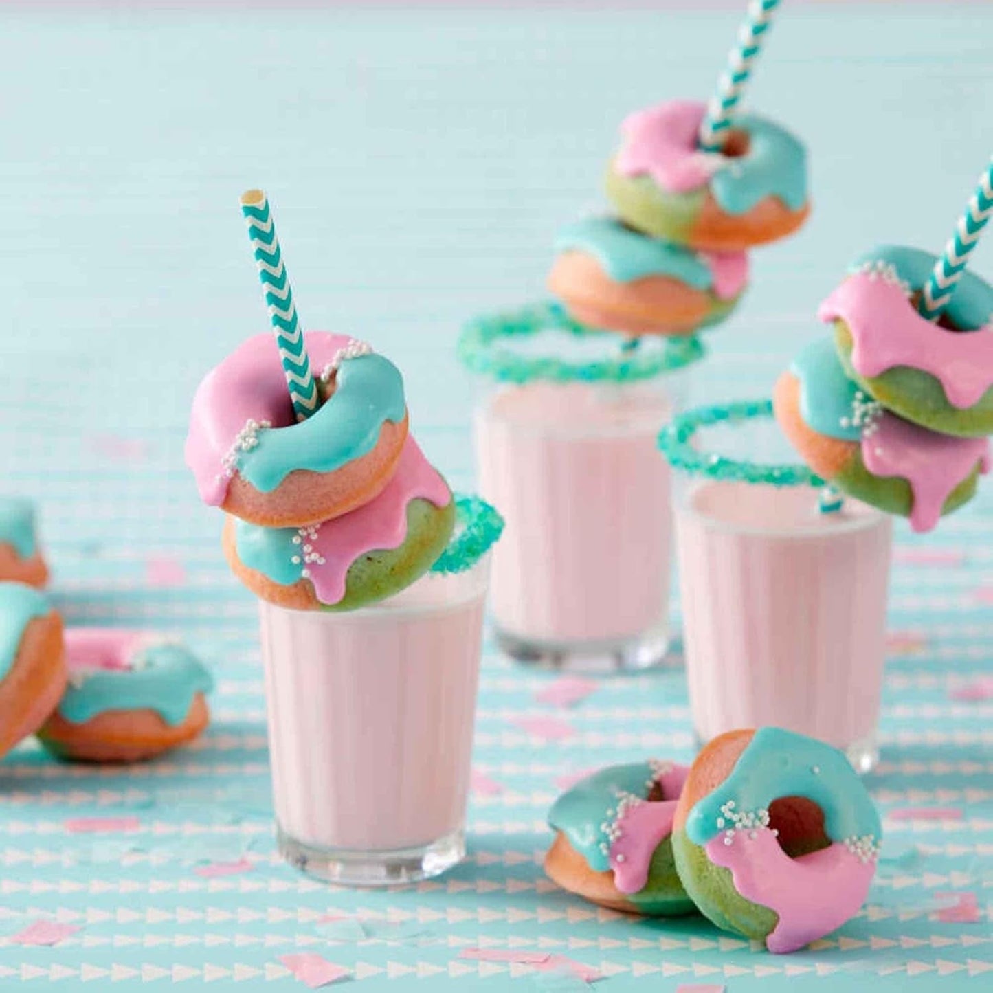 Wilton Donut-Backform Mit 12 Mulden Donutform, Hochwertige Donut Backform Mit Antihaftbeschichtung Für 12 Mini-Donuts, Spülmaschinenfest Forme og bakker til bagning Naty Shop