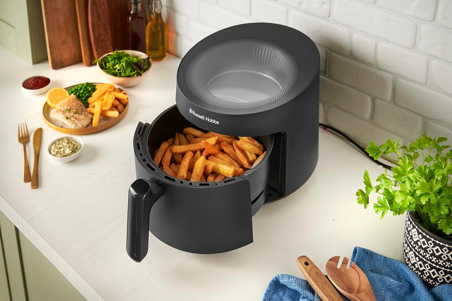 Russell Hobbs Airfryer, 5 liter, 10 programmer, visningsvindue Naty Shop Appliances