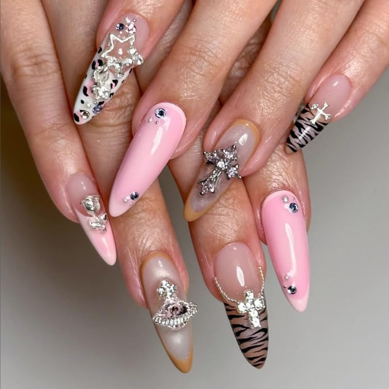 Moonglow Lange Negle Stiletto Mælkehvid Pink Gradient Glitter Cool falske negle med lim Pink Ombre Glitter Kunstige negle