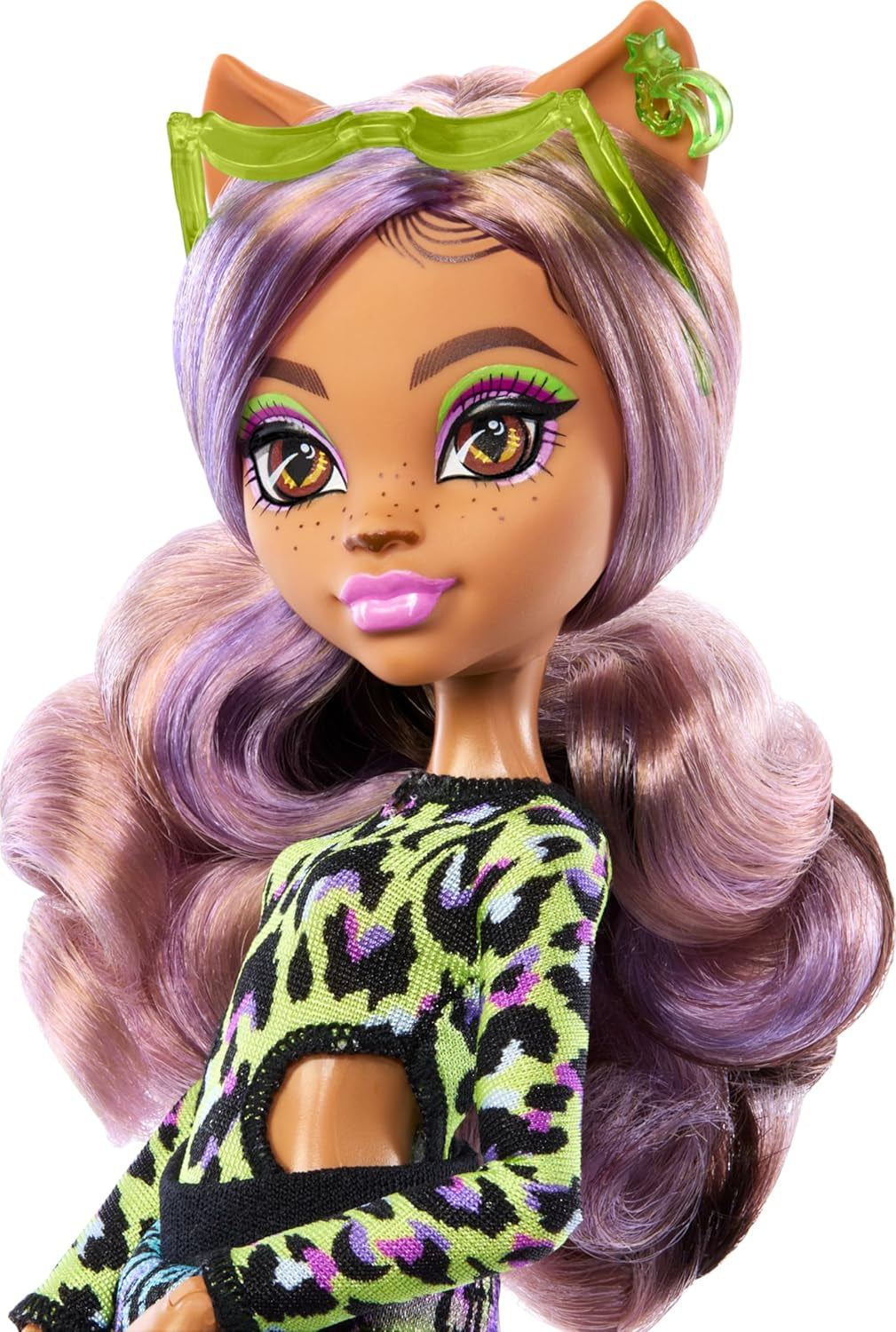 Monster High Scare Adise Island Clawdeen Wolf dukke med badedragt, joggingunderbukser og strandtilbehør såsom visir, vandflaske og bog