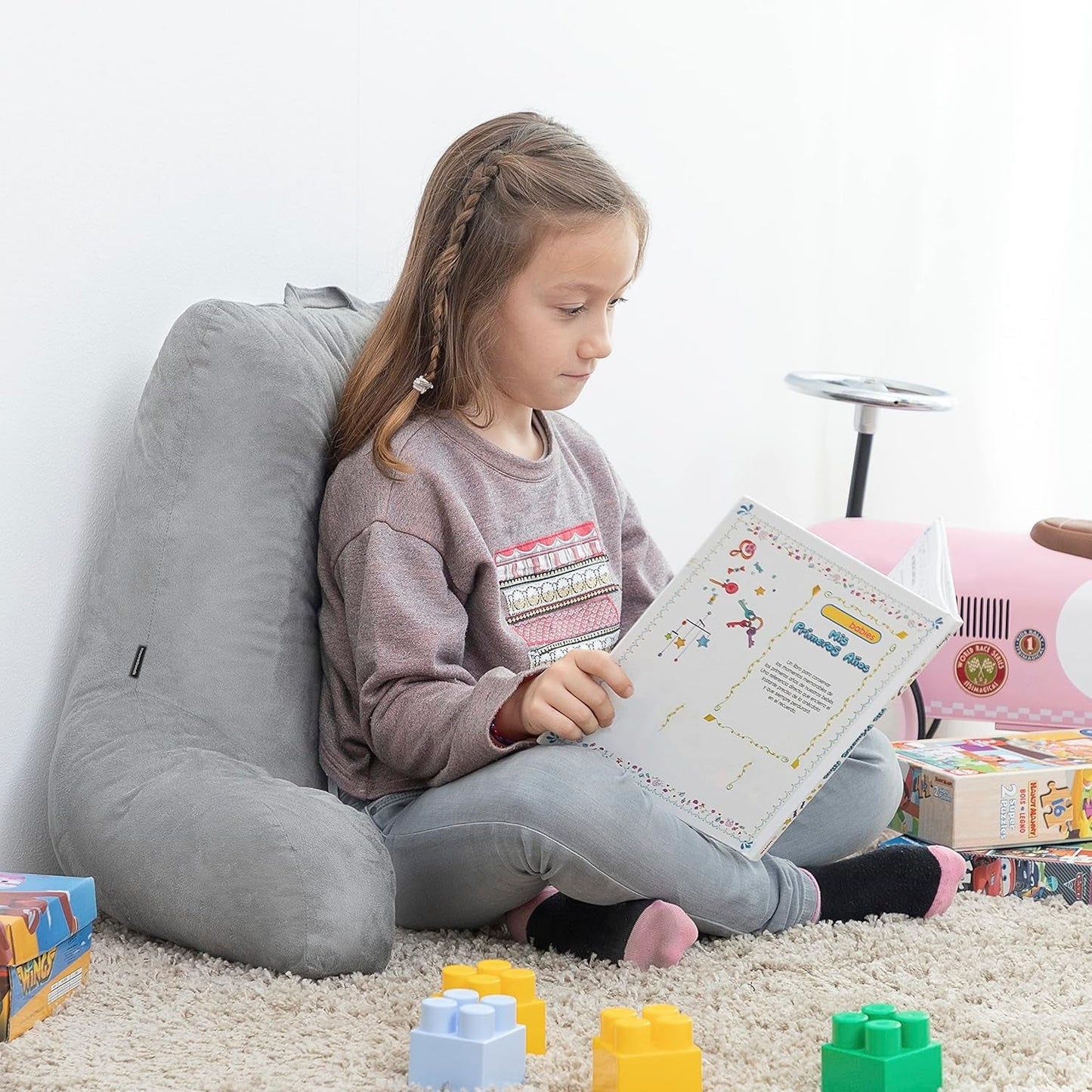 InnovaGoods Huglow læsepude med armlæn til sofa, seng og tæppe, læsepude med lændestøtte og bærehåndtag, ergonomisk, forebygger ubehag og smerter, grå