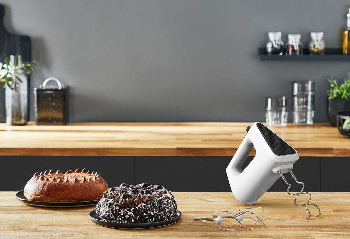 Krups GN4001 3 Mix 4000 Håndmixer | 450 watt | Robust design | Variabel hastighedsregulator | Turbo-Und Auswurf-Funktion | Inkl. 2 Rührbesen Und 2 Knethaken | Weiß/Grau Kitchen Naty Shop
