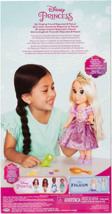 Disney Princess Rapunzel 35 cm syngende dukke, synger 'I See The Light', inkluderer tilbehør for mere sjov, perfekt til piger fra 3 år og opefter, lilla