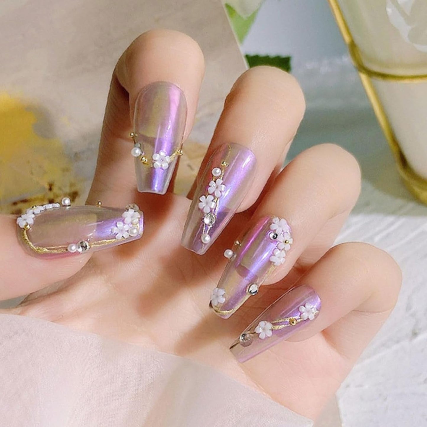 3D Flower Nail Charms, 12 Grids Akryl Resin Blomster og Guld Sølv Perler Neglesten, Flower Gel negle, Flower Negle dekorationer til kvinder og piger, DIY manicure tilbehør