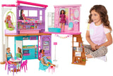 Barbie-feriehus (116 x 77,9 cm), 6-personers legehus, fuldt møbleret med tilbehør, møbler og elevator, foldbar og opbevaring, dukke, gave til børn fra 3 år og opefter, HCD50