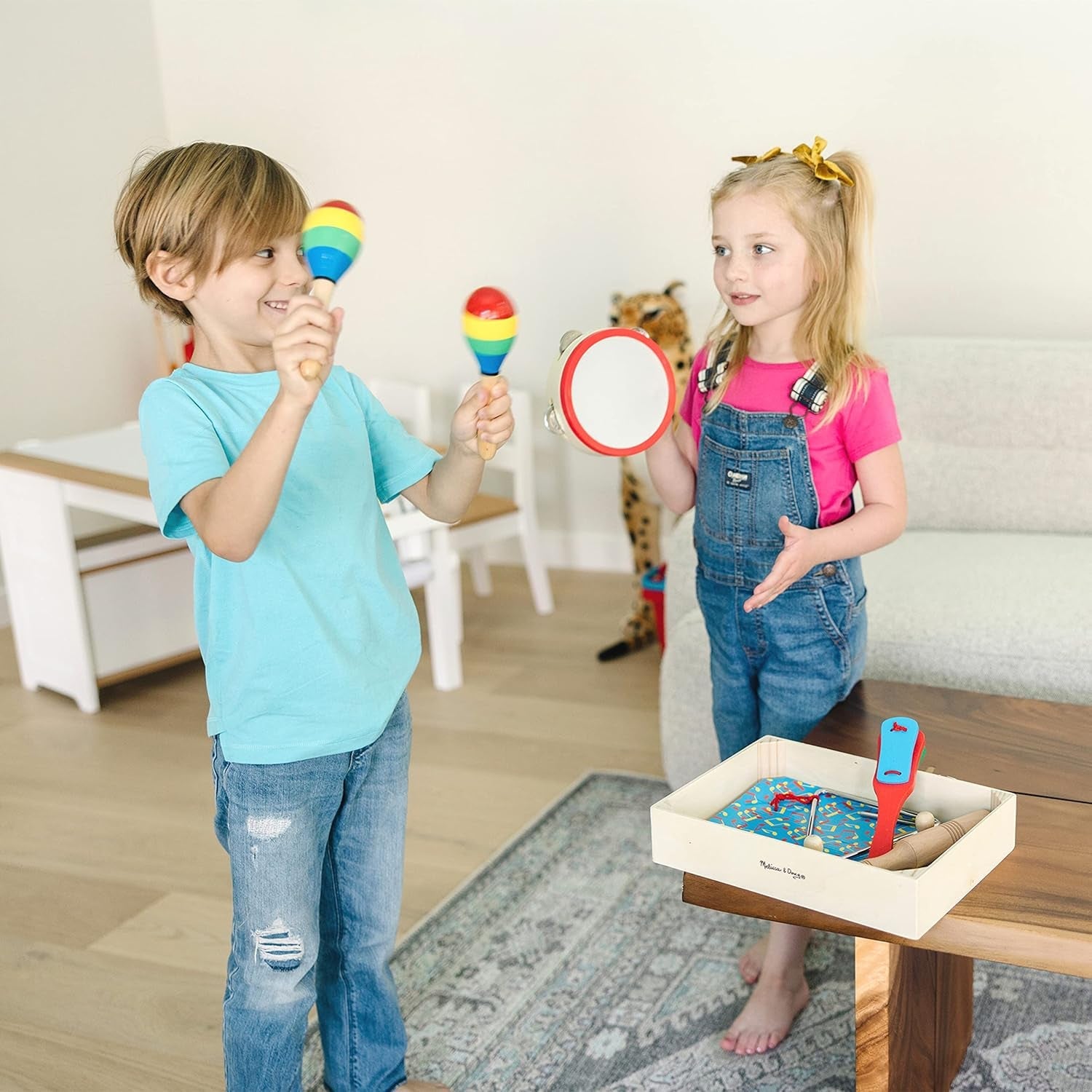 Melissa & Doug Et band i en æske | Pædagogisk legetøj | Musiklegetøj til børn | 3+ | Gave til drenge eller piger Naty Shop babylegetøj