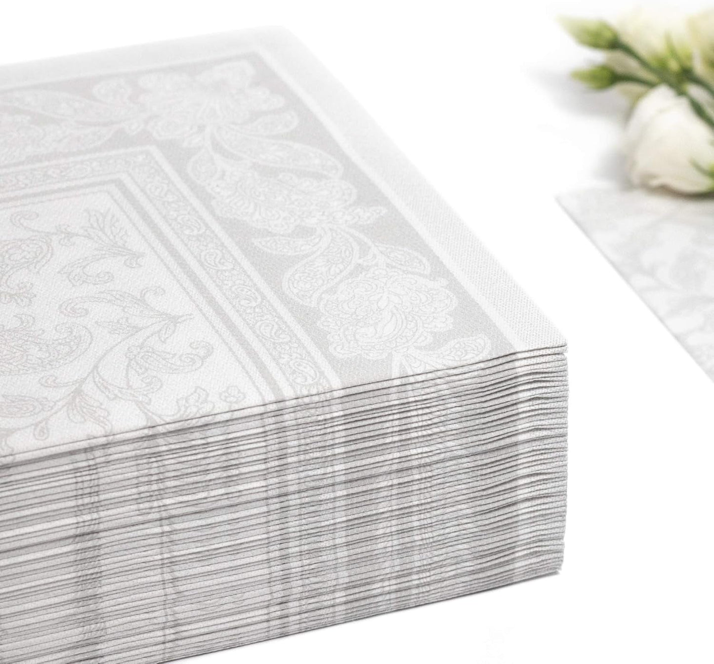 Papstar 11682 50 servietter "Royal Collection" 1/4 fold 40 X 40 cm "Ornaments", hvid