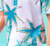 SIMBA 105733729 Steffi Love Kevin Legedukke bærer top med palmeprint og seje jeans inklusive solbriller 30 cm 3 år gamle Naty Shop-dukker