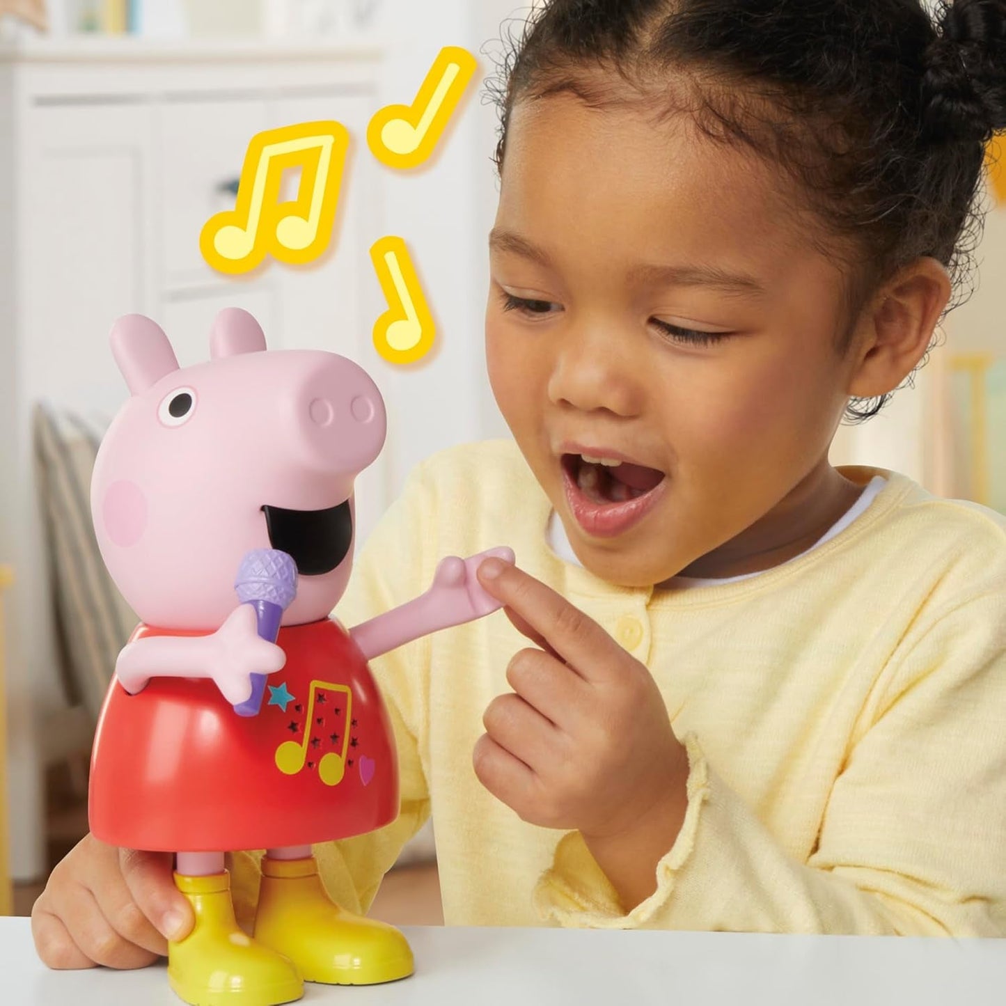 Peppa Pig dukke, taler og synger, pink, 20 cm