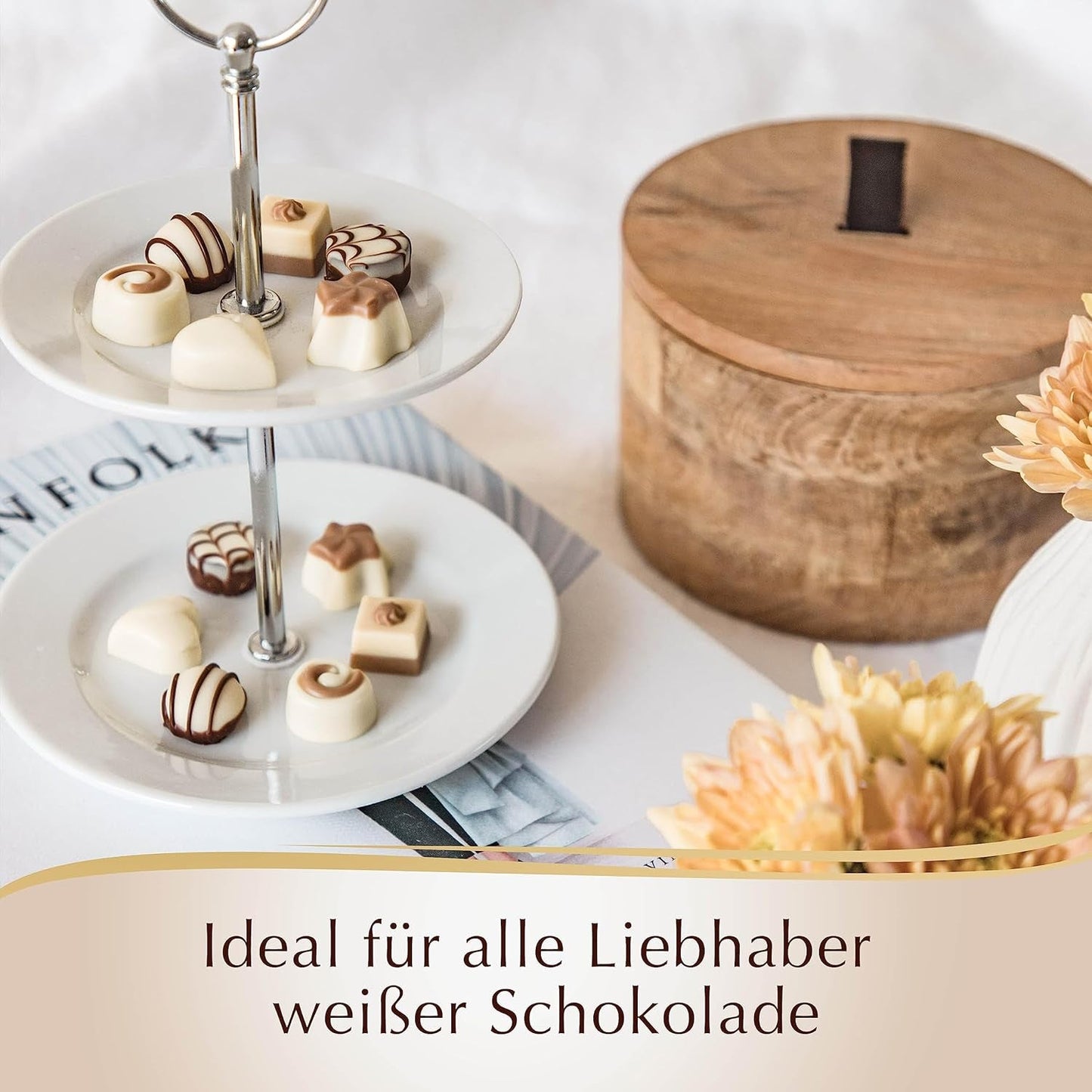 Chokolade - Mini hvide praliner | 90 g | Æske med 18 praliner i 6 lækre sortimenter | Gave af chokolade | Chokoladegave (pakke med 3)