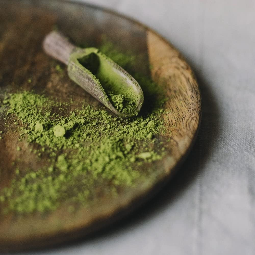 Moya Matcha Bio Daily Green Tea Powder | 250 g daglig kvalitet (III) | Perfekt til at indtages med lattes, smoothies og limonade...