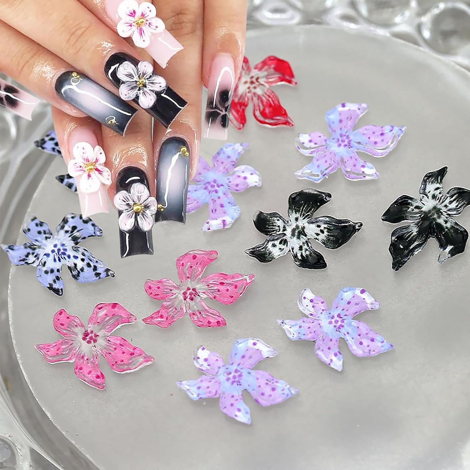 50 stk 3D Flower Nail Charms, 3D Gel Nail Art, Nail Charms, Farverige Sommer smykker, DIY Negle Accessories, Prægede Hibiscus Flower Crystals, Gradient Nail Art til kvinder
