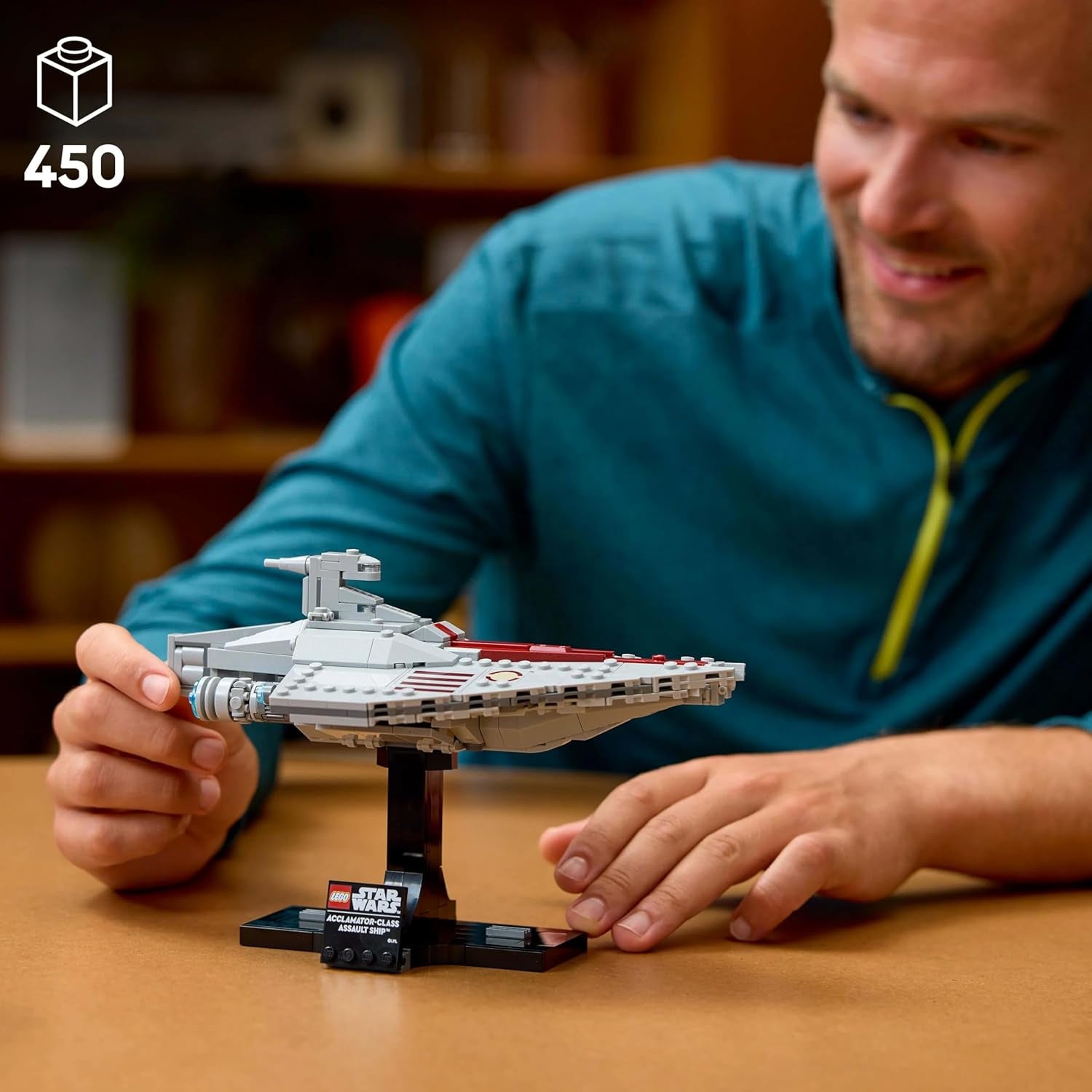 LEGO Star Wars 75404 Acclamator Class Assault Ship from Attack of the Clones - Rumskib til at samle, bygge og vise - Fantasy byggesæt - Gave til voksne og teenagefans Byggesæt Besuche den LEGO-Store