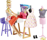 Barbie HDY90 - modedesignerdukke (30,40 cm) og studie, 25+ design- og modetilbehør, designskrivebord, stol, symaskine, stofmodel, mannequin og mere, legetøj fra 3 år Naty Shop Dolls