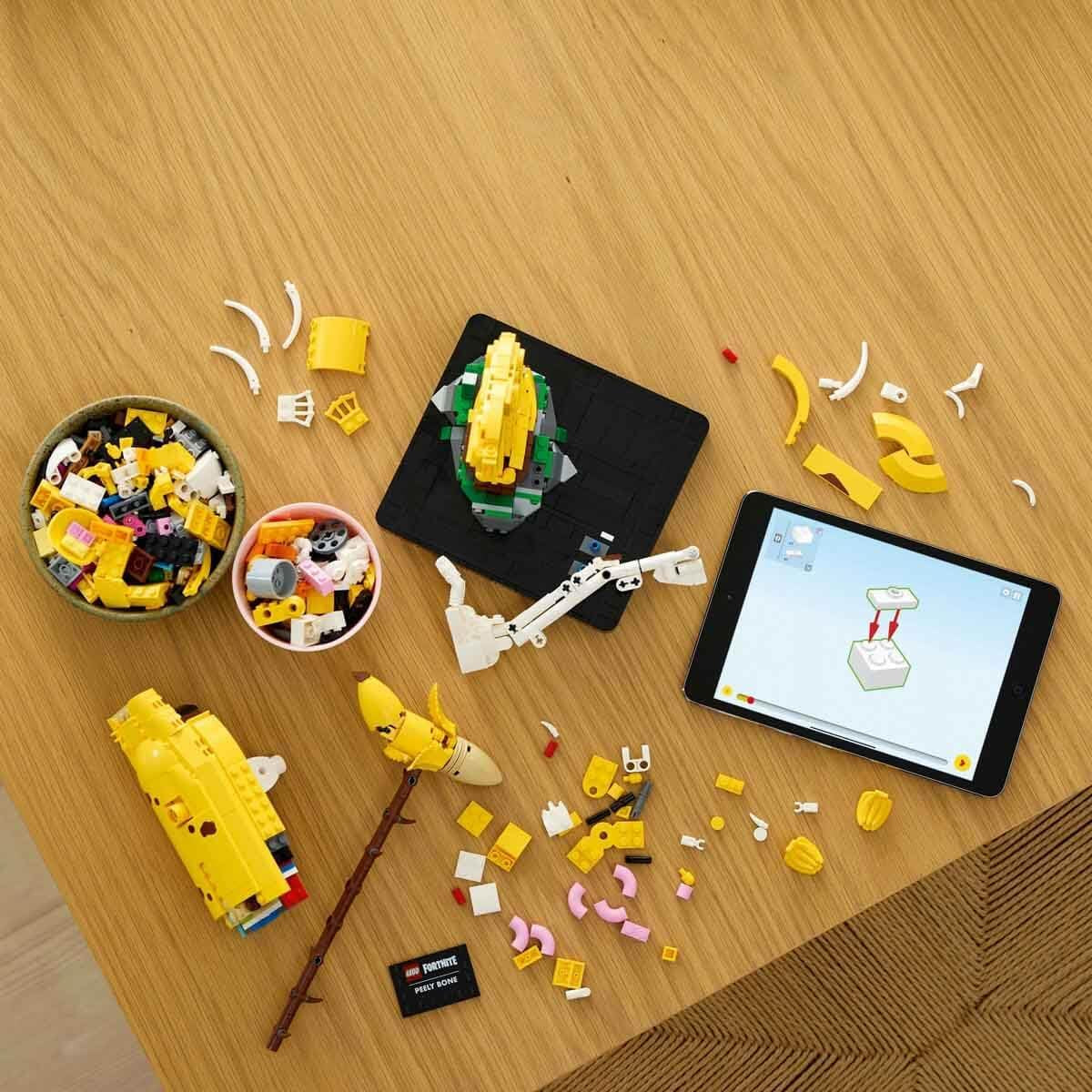 LEGO Fortnite bone shali - Inklusiv aruncător de vopsea și târnăcop pentru bătut boluri - Obiect de colecție pentru fanii jocurilor video - Set de konstruktion pentru adulți ca decor pentru bătut boluri - Se 7 eller konstruktion 2072 LEGO-Store