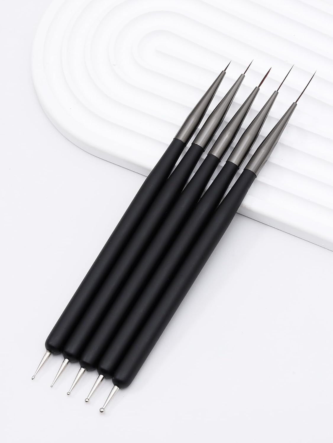 Nagelkunst-Pinsel, 5 Stück, Nailart-Pinsel, Punktierstift-Werkzeuge, Malkunst-Design-Pinsel-Set Für Lange Linien, Dünne Details, Feine Zeichnungsgrößen 7/9/11/15/22 Mm, Black