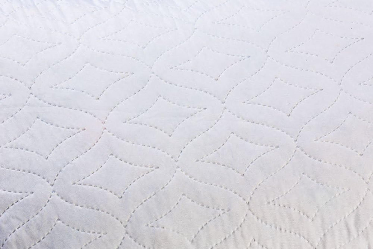 V.I.P. Meget vigtig pude V.I.P. Memory Flake Pude Hvid Pude 45 X 75 cm Polyester Quiltet Betræk Super åndbar Blød Made in Italy Naty Shop Standard Puder