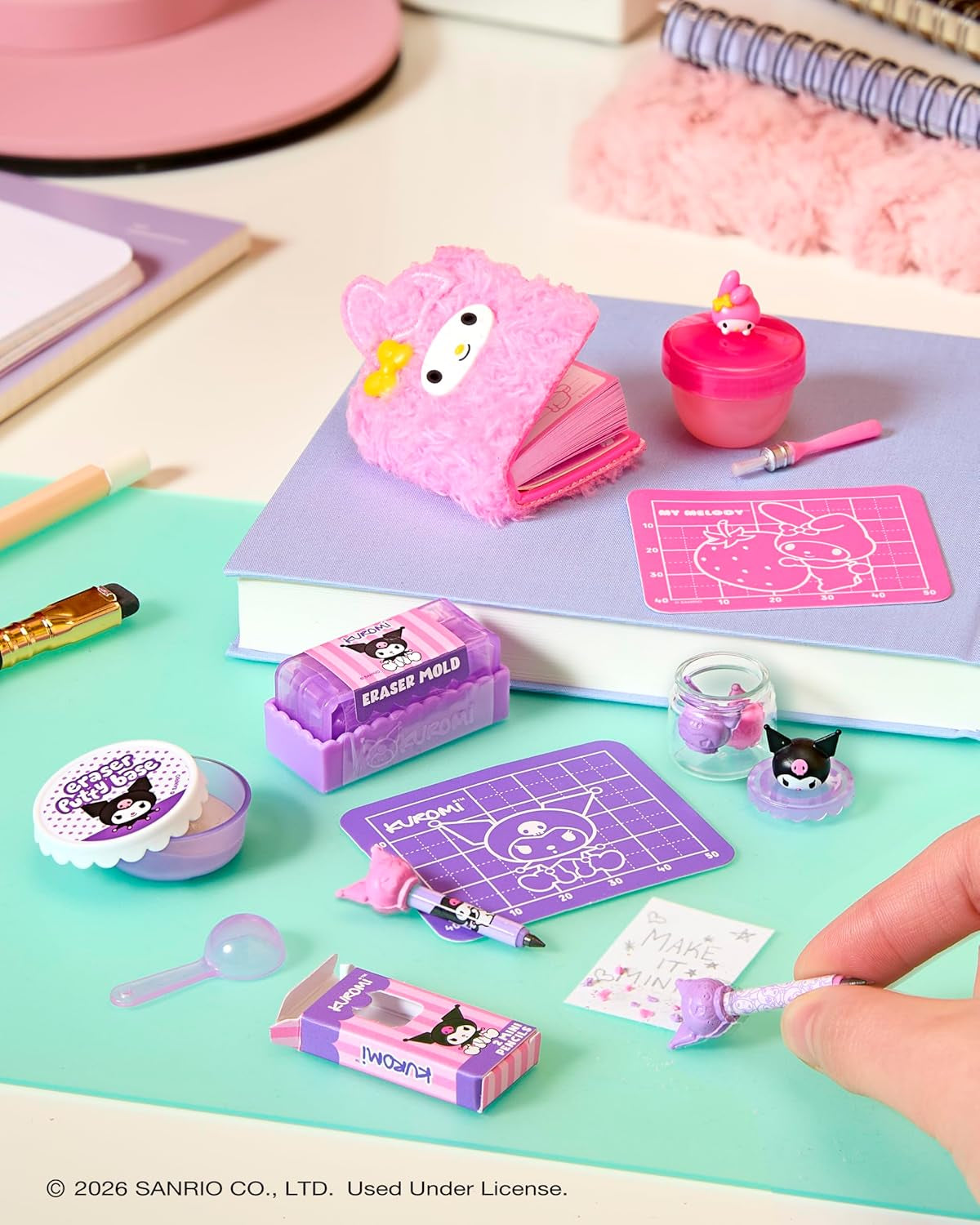 Miniverse MGA Make It Mini Hello Kitty and Friends Series 3 - Mini Samlerobjekter, Sanrio, Retro Replicas Paperery, Crafts, DIY, til samlere og børn fra 8 år og opefter