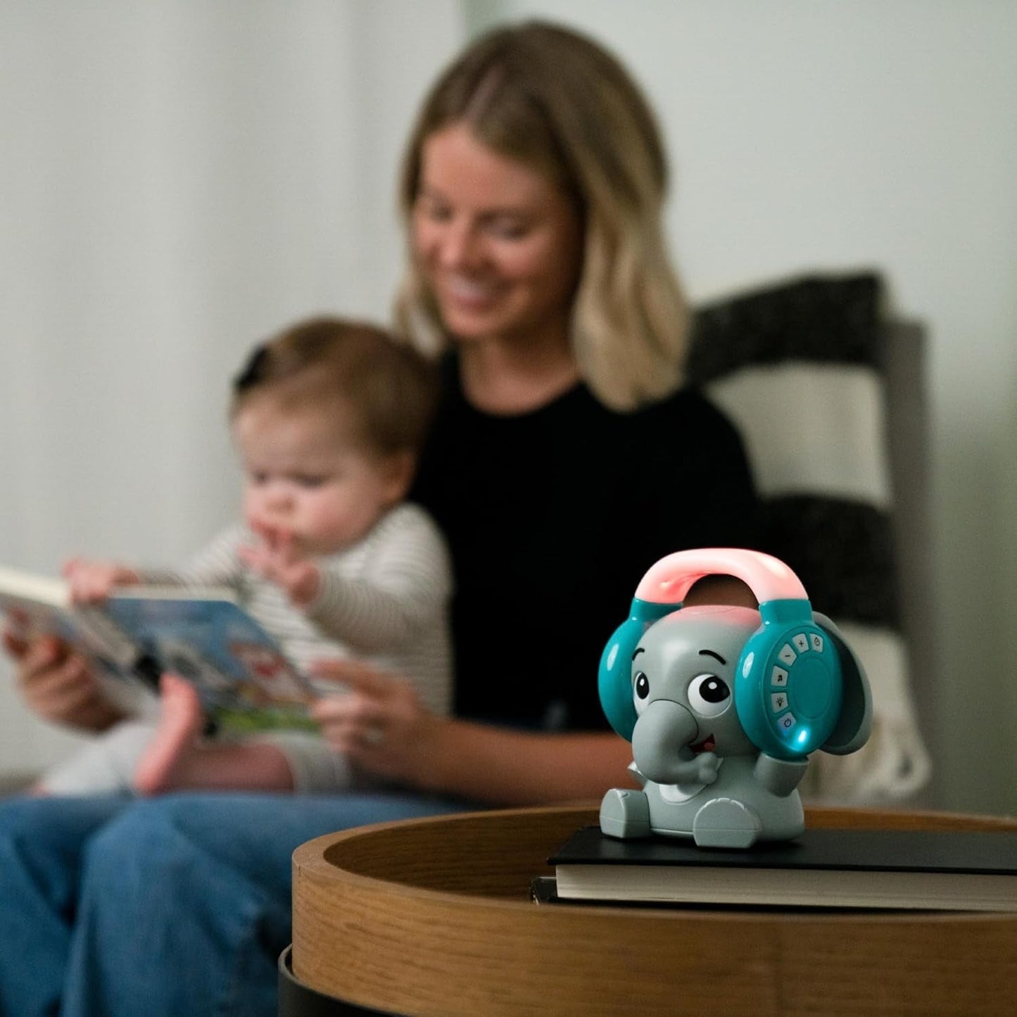 Baby Einstein Earl the Elephant Bluetooth-lydmaskine, musiksystem + natlys, baby til småbørnslegetøj Bebe Naty Shop
