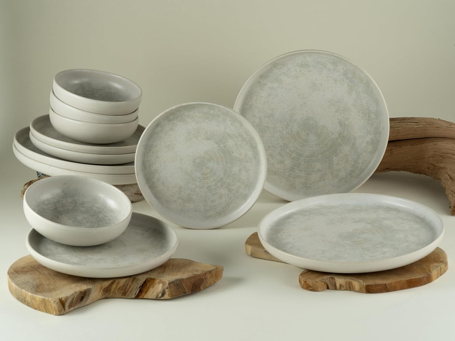 CreaTable, 23714, Uno Athena-serien, 12-delt porcelænssæt til 4, tallerkensæt i porcelæn, tåler opvaskemaskine og mikroovn, fremstillet i Portugal