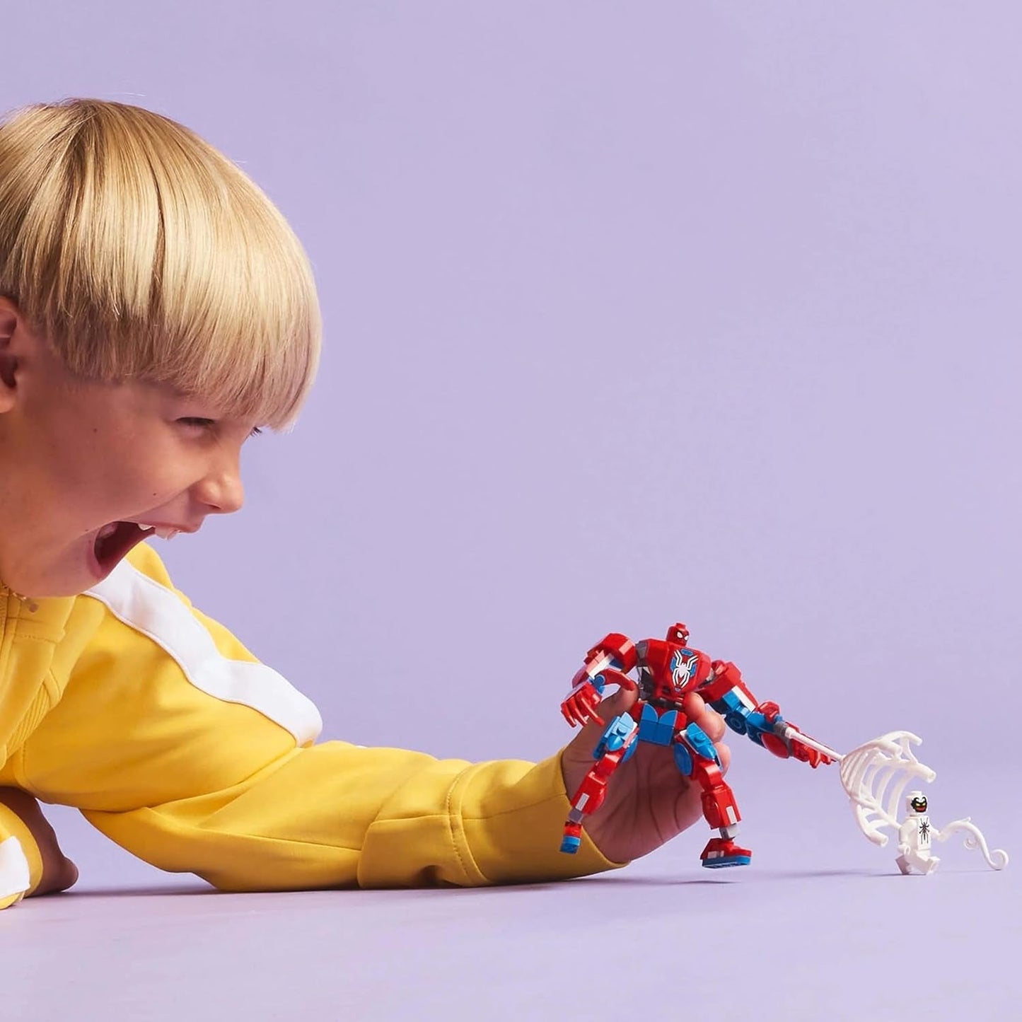 LEGO Marvel Spider-Man Mech vs. Anti-Venom - Superheltelegetøj med 2 minifigurer - Actionfigur med bevægelige arme, ben og fingre - Gave til drenge og piger i alderen 6+ 76308 Besuche den LEGO-Store byggesæt