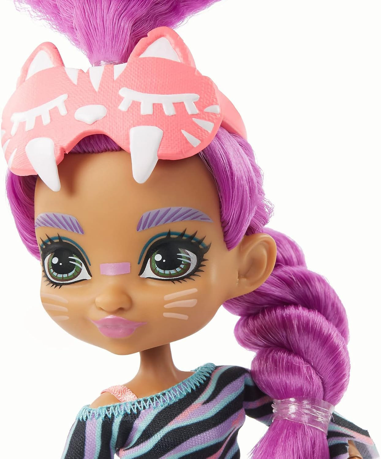 Cave Club GTH02 - Roaralai Pyjamas Party Fun Doll, Artikuleret dukke med lilla hår og tilbehør, gave til børn fra 4 år og op, multifarvet