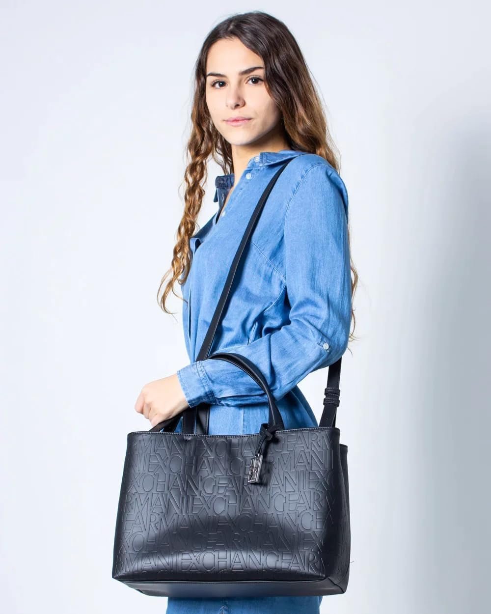 Armani Exchange Liz-Medium Open Shopping Skuldertaske Dame Tasker Naty Shop