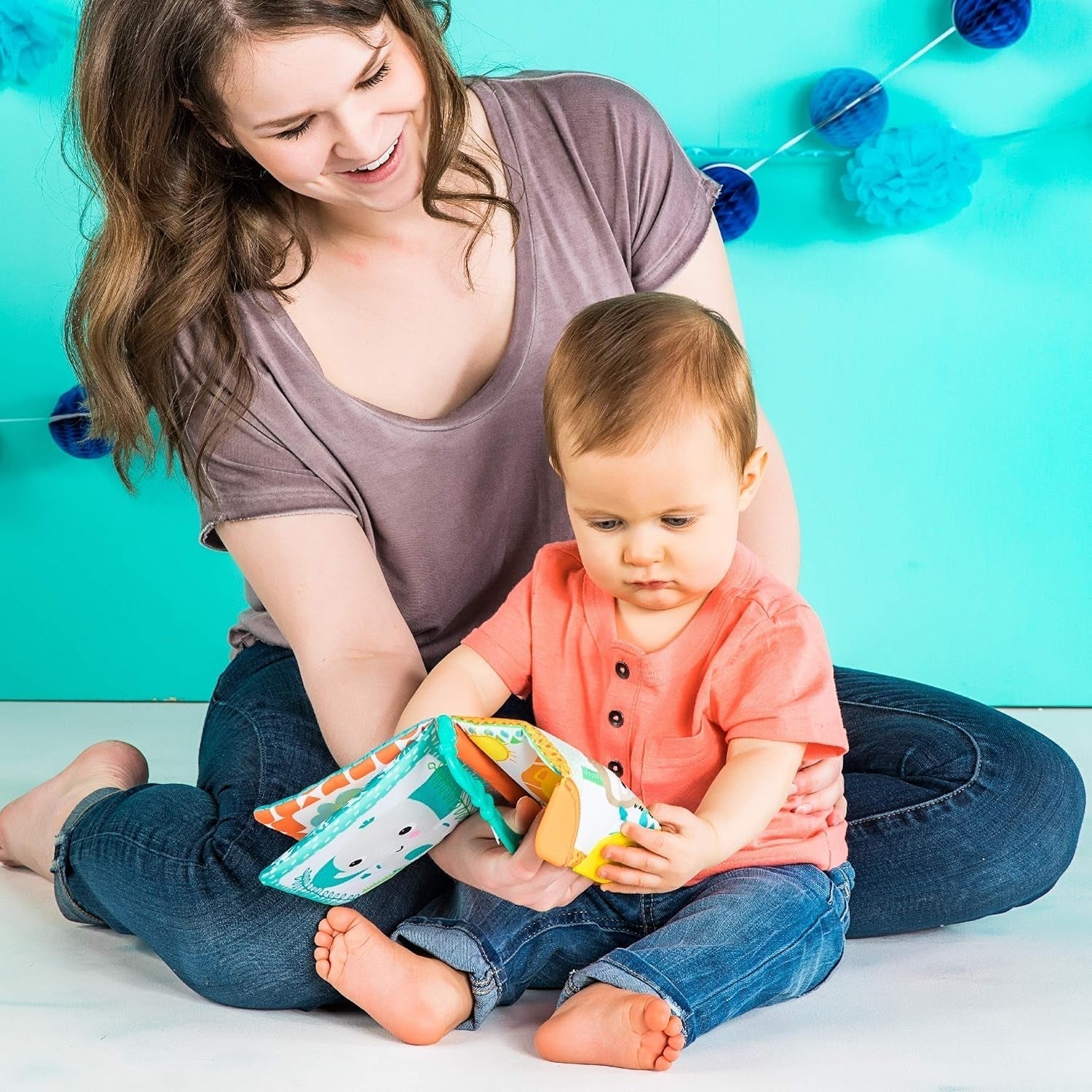 Bright Starts, Teethe & Read, Rangle Cloth Book Gribende Legetøj og Stof Dyre Billedbog, Rangle Book, Bidring, Beroligende tandkød, Legetøj til babyer og småbørn 3 måneders babylegetøj Naty Shop