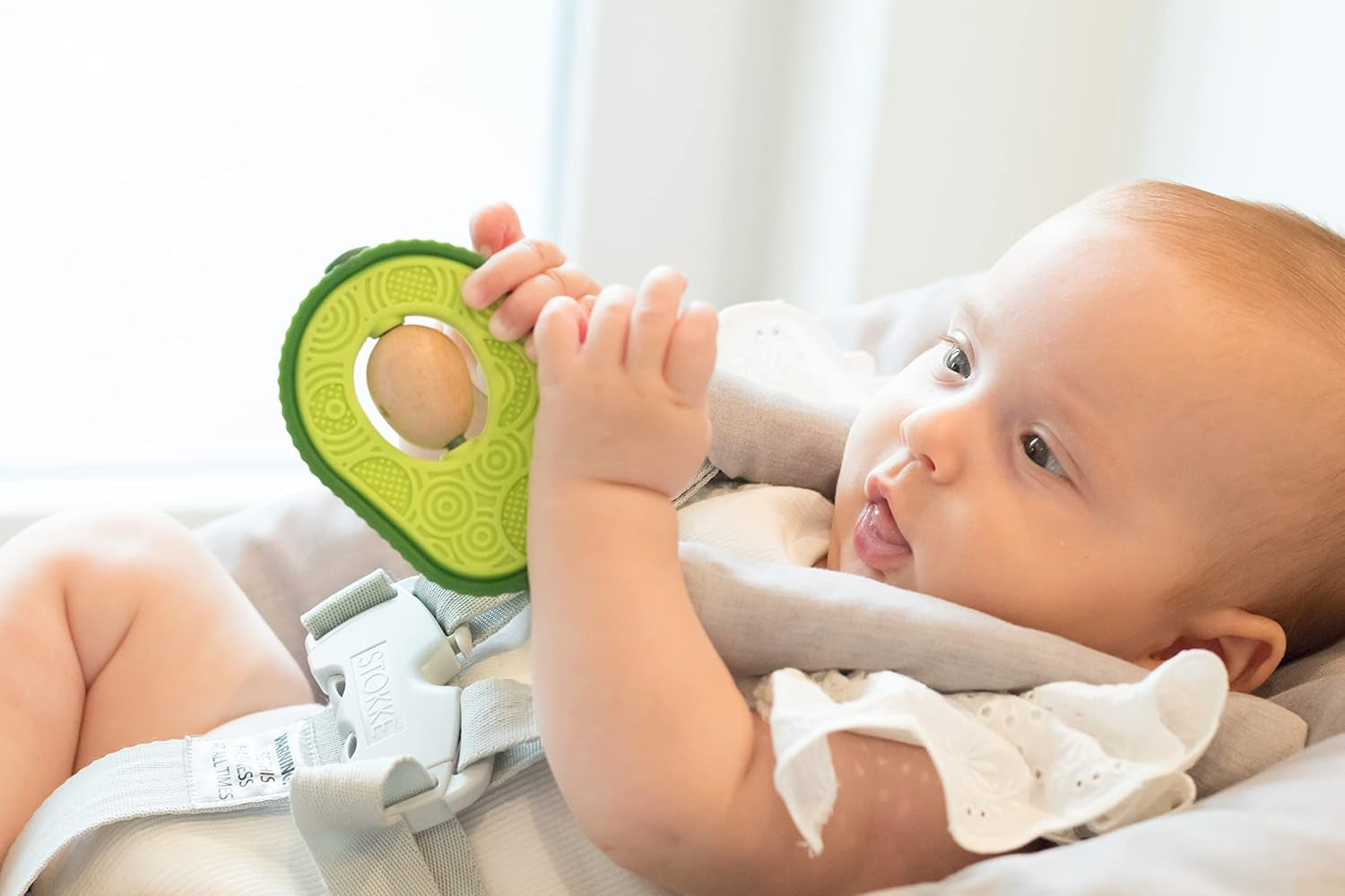 Nuby - Avocado-bidering - Silikone- og træbiderlegetøj - Roterende trækerne - Børnelegetøj til babyer og småbørn - Brænderi - BPA-fri - 6+ måneder