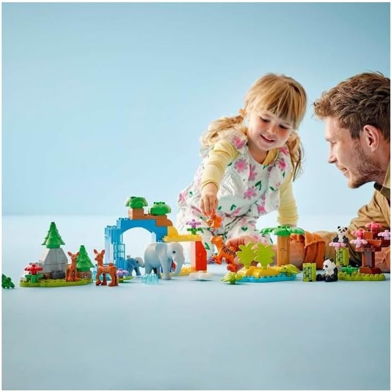 LEGO DUPLO Town Wild Animal Families 3-i-1 sæt, pædagogisk legetøj til småbørn med skildpadder, tigre, elefanter, hjorte, pandaer, sæt til førskolebørn fra 2 år, byggelegetøj med dyrefigurer 10446 byggesæt Beuche den LEGO-Store