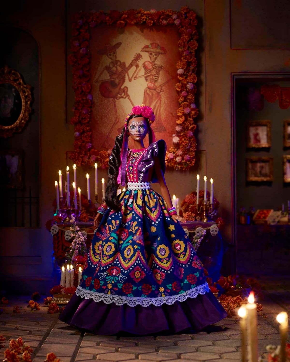 2022 Día De Muertos Barbie-dukke med pjusket traditionel kjole, blomsterkrans og Calavera-ansigtsmaling, gave til samlere