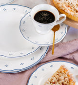 Mäser Lova Series 18 stykke porcelænskaffeservice - 6 desserttallerkener (19,5 cm), 6 kopper (19 cl) og 6 underkopper (15,5 cm), blå