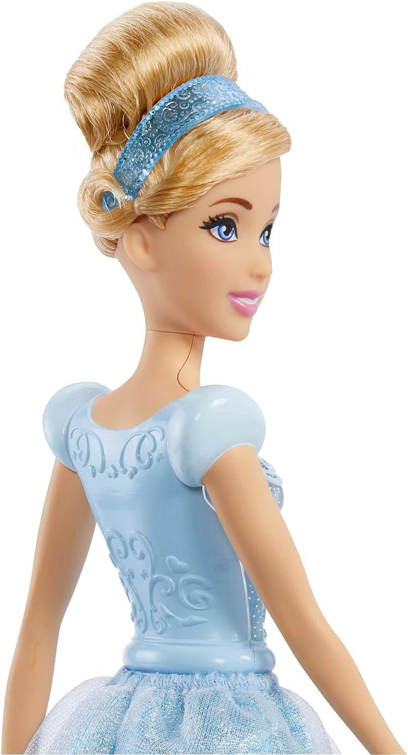 Mattel DISNEY Princess Askepot bevægelig dukke med glitrende kjole, aftagelige sko og tiara, kambart hår til frisørsjov, fra 3 år og opefter, HLW06 Naty Shop Dolls