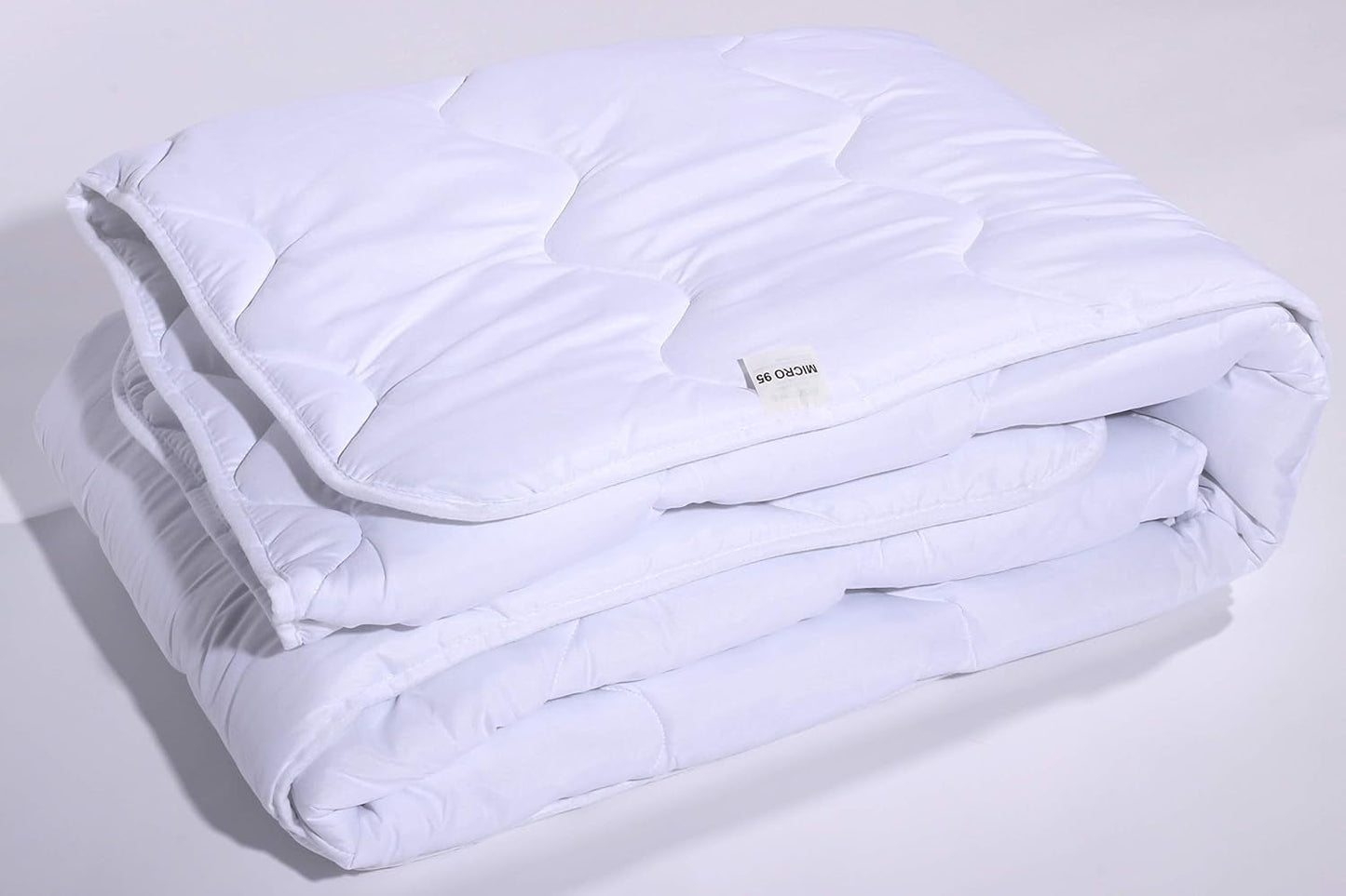 BONEX quilt Micro 95 Quiltet quilt Anti-allergisk Til allergikere 100% mikrofiber 155X200 Cm 1400 G Dyner og dyner Naty Shop