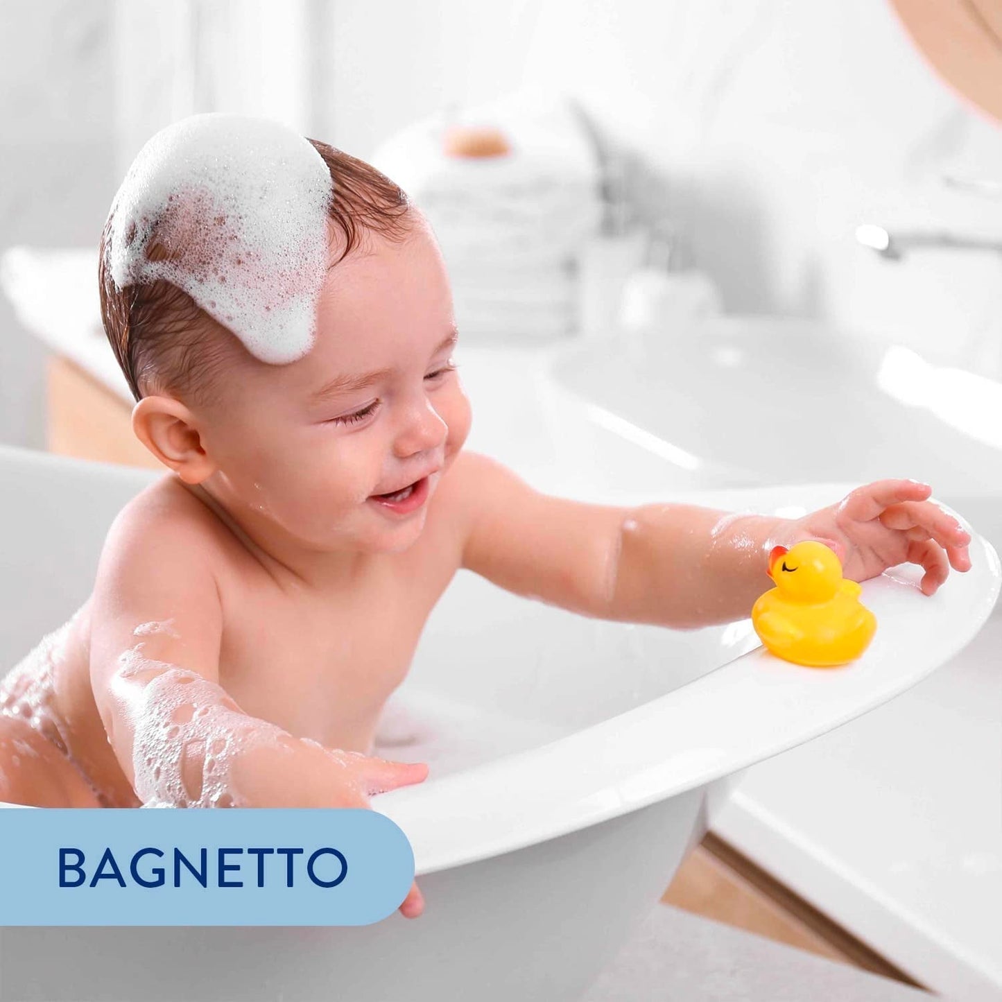 Babycoccole badeshampoo til babyer og børn, med lotusblomstekstrakter og naturlige ingredienser, til følsom hud, 250 ml Børn - Bath and Skincare Naty Shop