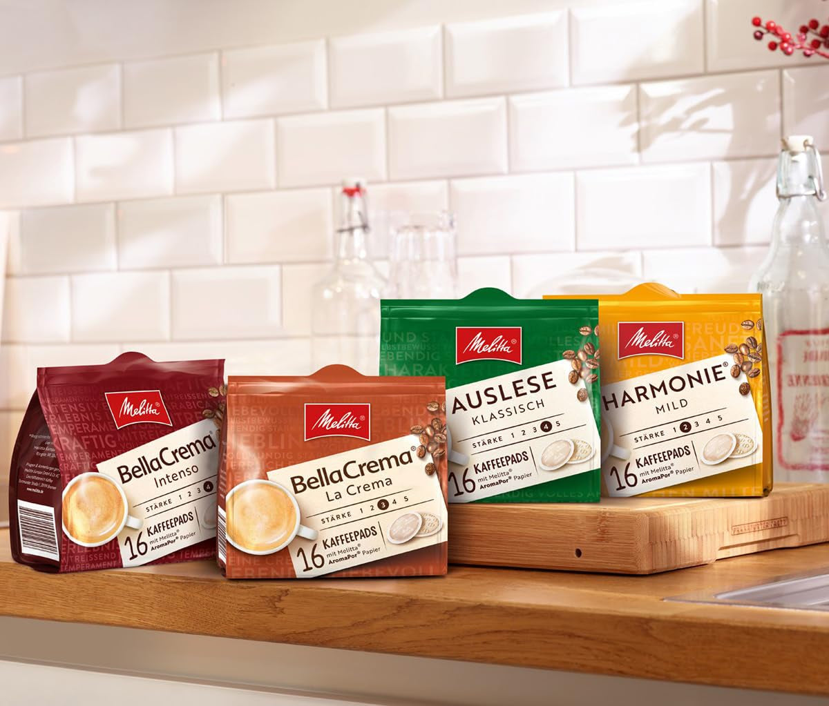 Melitta BellaCrema Intenso gemahlener Röstkaffee i Kaffee-Pads 10 x 16 Pads & Café Bistro Röstkaffee i Kaffee-Pads, 100 Pads