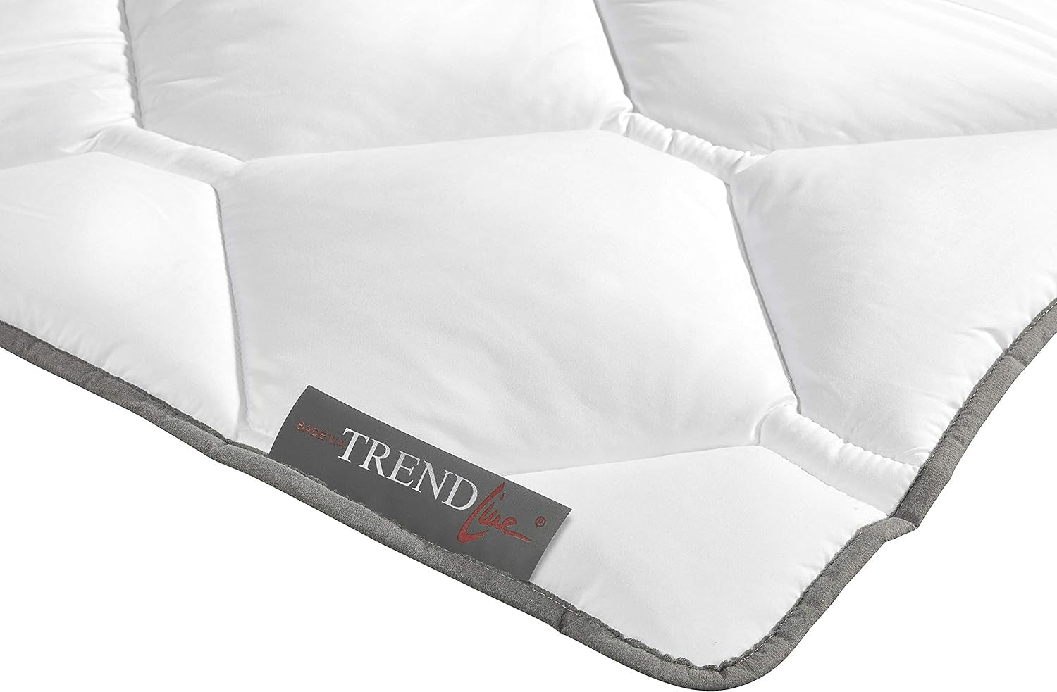 Badenia Trendline mikrokogebestandig, letvægtsdyne til sommer, maskinvaskbar op til 95 grader, 135 x 200 cm, Oeko-Tex-certificeret, fremstillet i Tyskland Dyner og dyner Naty Shop
