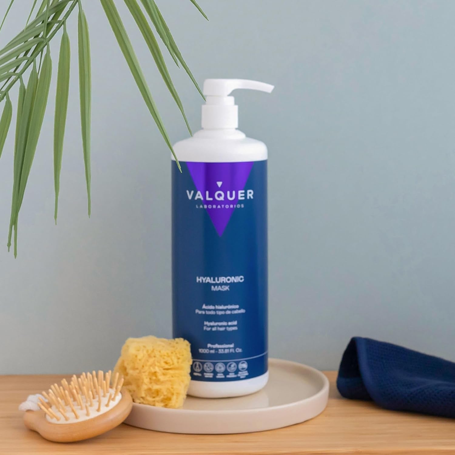 Valquer Hyaluronic Hair Treatment - Fugtgivende hårmaske med lavendelduft - Sulfat- og silikonefri - 975 ml Naty Shop hårmaske