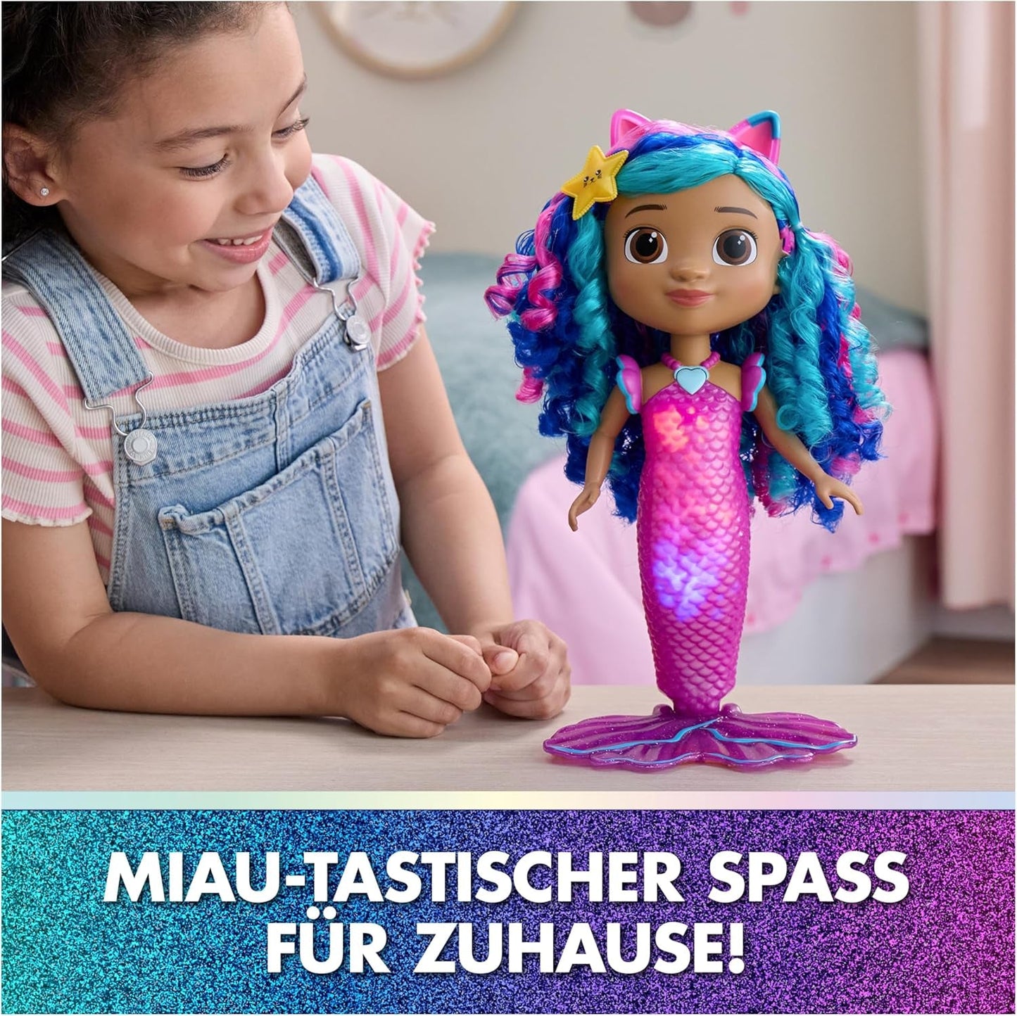 DREAMWORKS GABBY'S DUKKEHUS – Sing & Shine Meerjungfrau Gabby, 35 cm stor Puppe mit Licht- og Soundeffekten, spricht Deutsch, für Kinder ab 3 Jahren