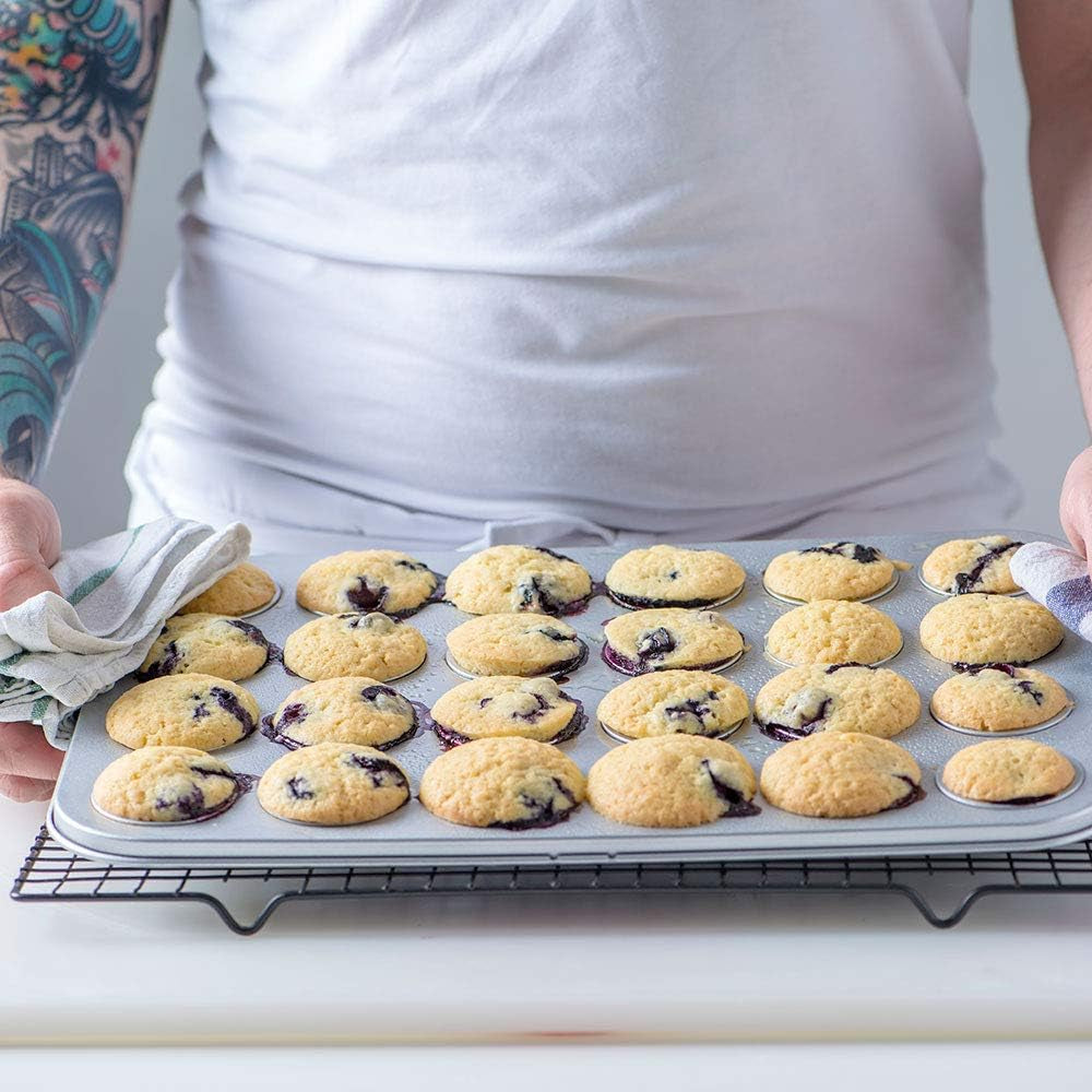 0070035 BAGFORM TIL 24 MINI MUFFINS 38,5 X 26 X 2 H CM Bageforme og plader Naty Shop
